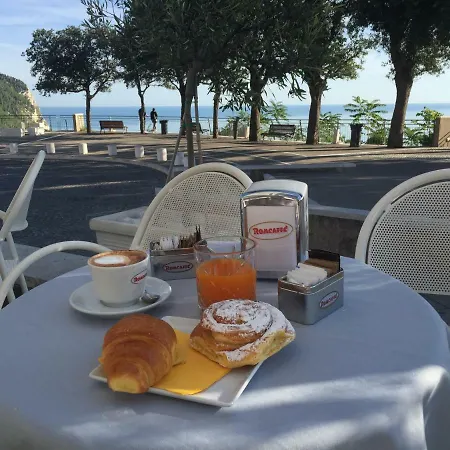 L'orizzonte Relais * Sirolo